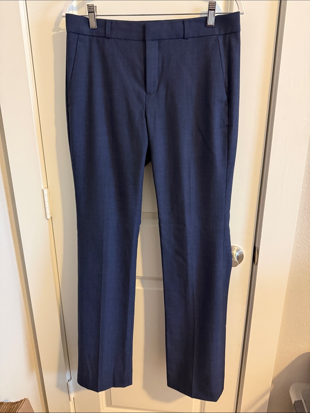 Banana Republic Navy Logan Fit Dress Pants - Picture 1 of 2